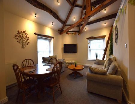 2 Bedroom Apartment To Let - Photo 3