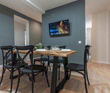 Modern room on Bailén Street - Photo 1