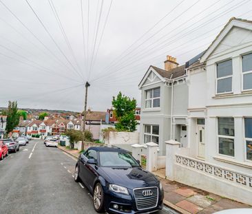 Room in a Shared House, Brading Road, BN2 - Photo 6
