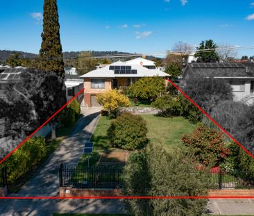 Solid three bedroom home with modern updates - Photo 1