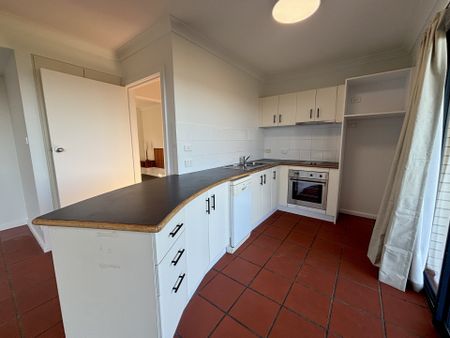 6/22 Camperdown Street, Coffs Harbour - Photo 3