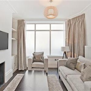 Vauxhall Bridge Road, SW1V - Photo 1