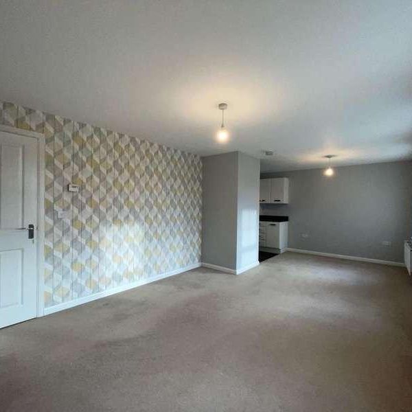 Star Carr Road, Cayton, YO11 - Photo 1