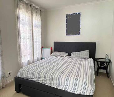 Private & Modern 2-Bedy - Photo 1