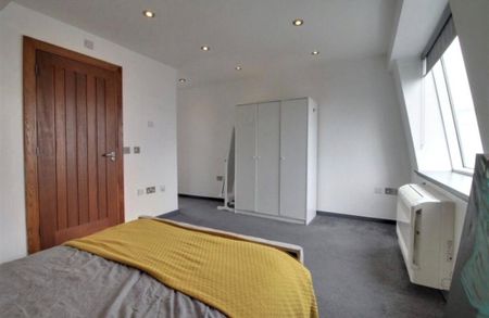 3 bedroom apartment to rent - Photo 5