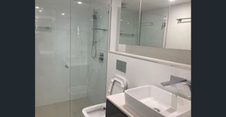 Beautiful 2 bed 2.5 bath furnished in Central Toowong - Photo 2