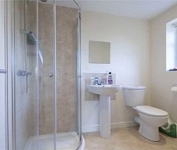 8 Highfields, Huddersfield, HD1 - Photo 6