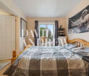 Castleview Close, London, N4 - Photo 5