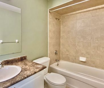 For Lease - 79 Meadow Wood Crescent, Hamilton, Ontario - Photo 1