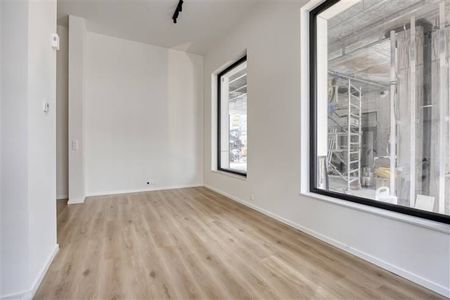 Appartement te huur - Foto 2