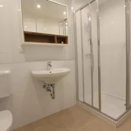SCHÖNE-2-ZIMMER-WOHNUNG-IM-12.BEZIRK! - Foto 2