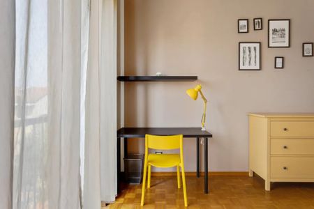 Via Curtatone, Milan, Lombardy 20122 - Photo 3