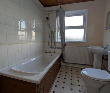 2 bedroom maisonette to rent - Photo 5