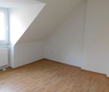 Schöne 2-Zimmer-DG-Wohung! - Foto 1