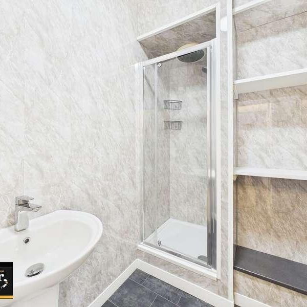 Clifford Road, Blackpool, FY1 - Photo 1