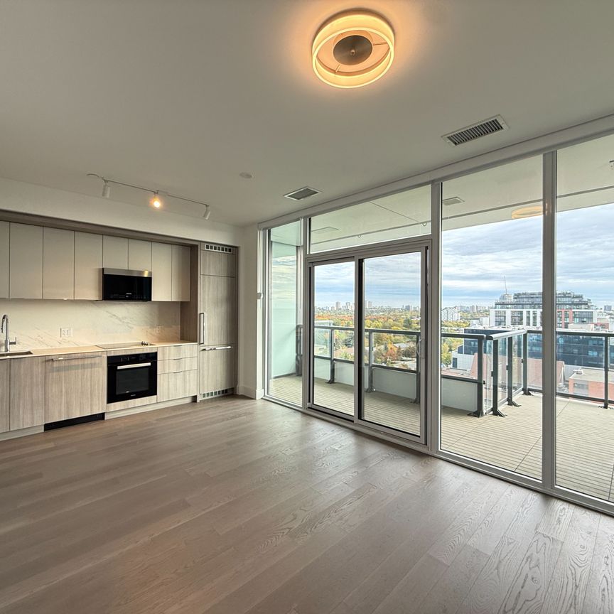 For Lease - 6 Greenbriar Road Unit# 1014, Toronto, Ontario - Photo 1