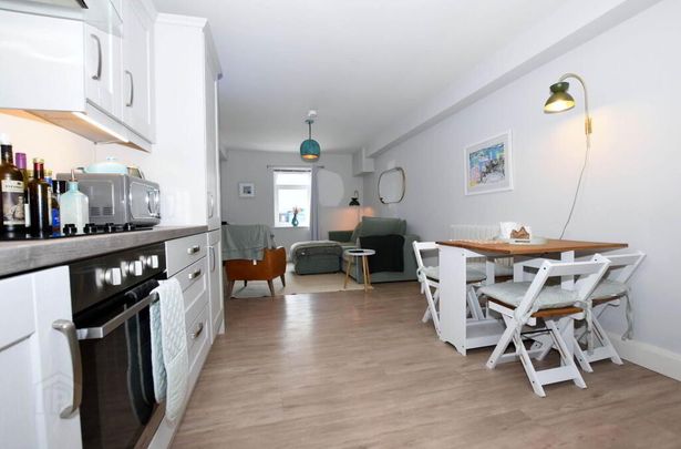 3 Whitkirk House, Main Street, Ballywalter, Newtownards, BT22 2PQ - Photo 1