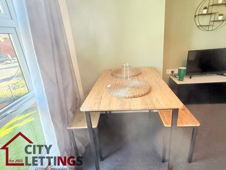 2 Bedroom Apartment - Photo 5