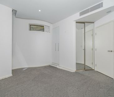Botanical Apartments - Photo 2