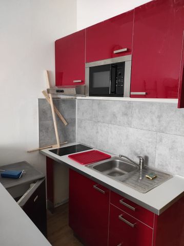 BREST RECOUVRANCE Appartement 1 pièce(s) 20 m2 meublé - Photo 2