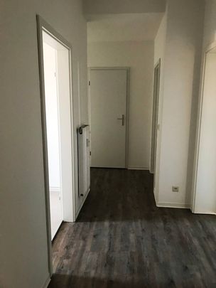 Helle 3-Raum-Wohnung in Weisswasser zu vermieten - Photo 1