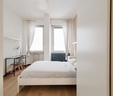 Via Ernesto Breda, Milan, Lombardy 20126 - Photo 5