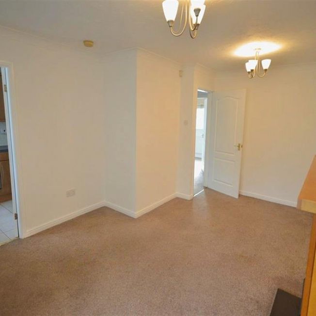 2 Bedroom Apartment To Let - Photo 1