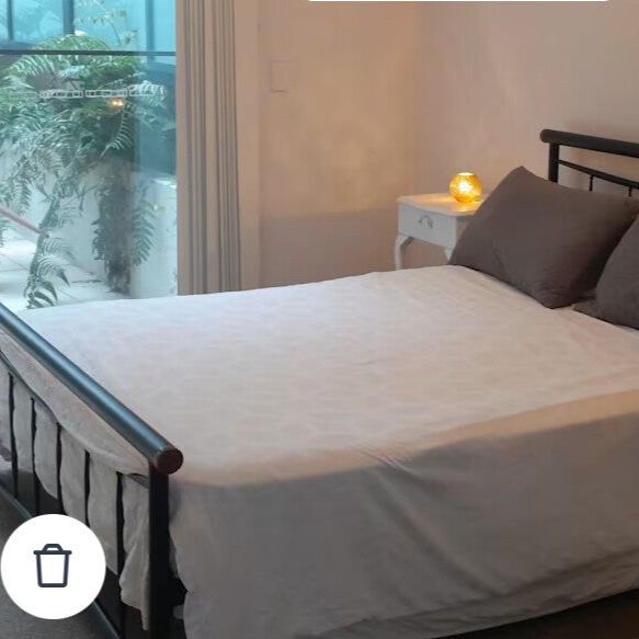 Varsity Lakes - Photo 1