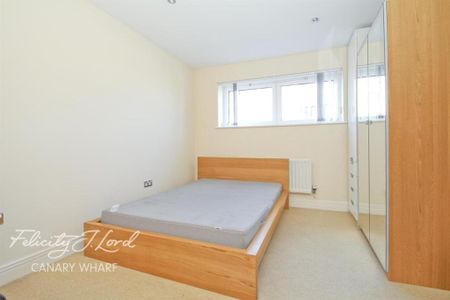 2 Bed Flat, Wards Wharf Approach, E16 - Photo 5