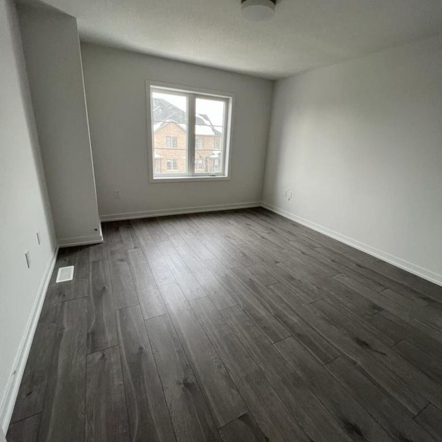 For Lease - 205 West Oak Trail Unit# 1, Kitchener, Ontario - Photo 1