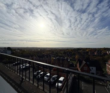 3 bedroom flat to rent - Photo 1