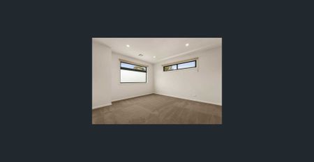 Sunlit Family Home in Box Hill North — Peaceful Street, Great Location - Photo 4