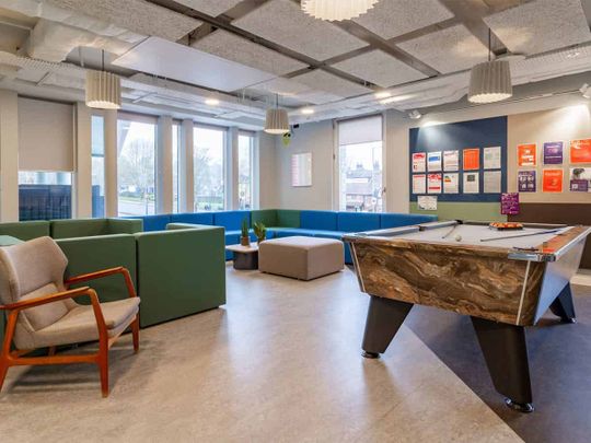 Standard Ensuite - Photo 1