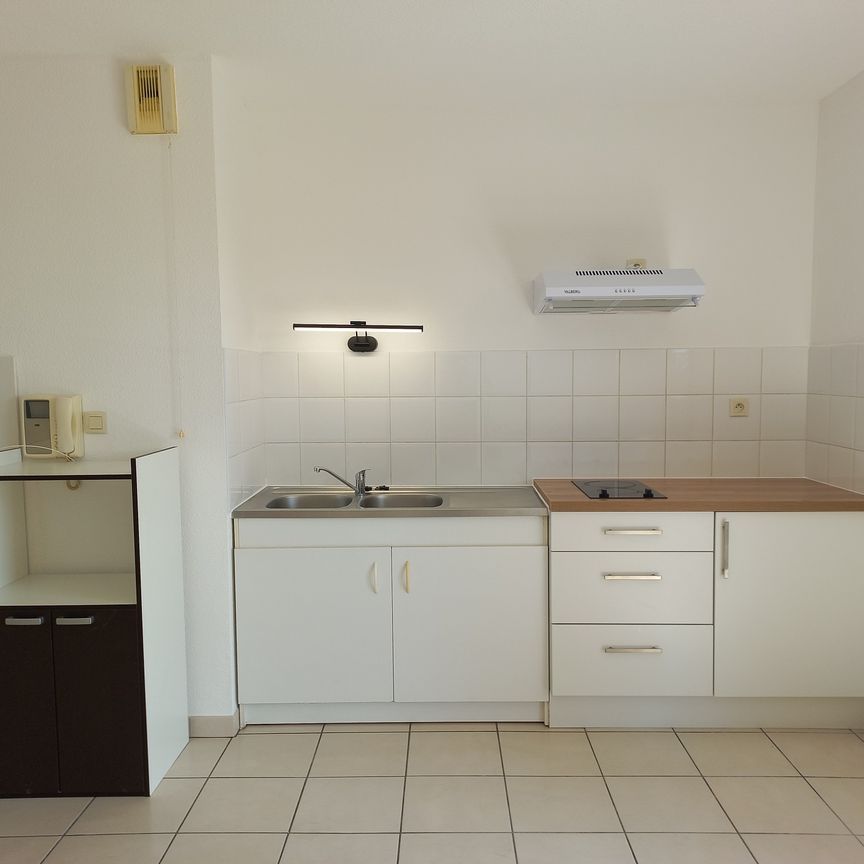 Location Appartement 2 pièces 43m² CUGNAUX 31270 - Photo 1