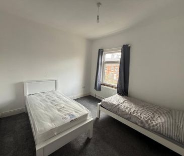 4 bedroom house to rent - Photo 5