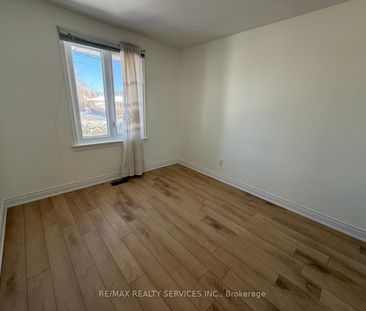 For Lease - 234 Morden Road Unit# Main, Oakville, Ontario - Photo 3