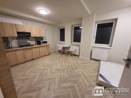 Kawalerka na wynajem (czynsz w cenie najmu) - Photo 3