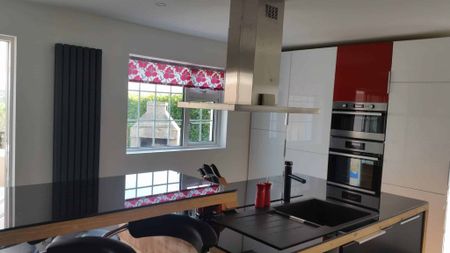 Annsborough Court, Robertstown, Co. Kildare ** 6 MONTH LEASE AGREEMENT ONLY** - Photo 5