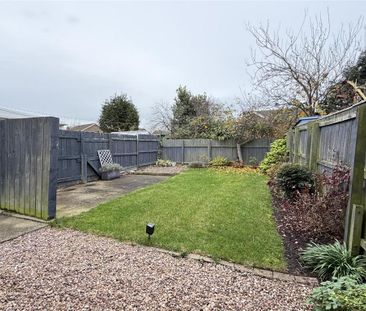 2 bedroom semi-detached house to rent - Photo 2