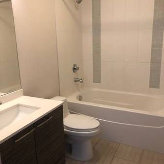 New large 2 bedroom Apt., Downtown/Yaletown - Photo 1