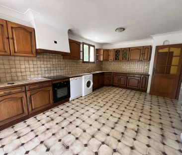 Location Appartement 4 pièces 120m² AIX EN PROVENCE 13540 - Photo 6