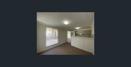 2 Bedroom Home - Photo 5