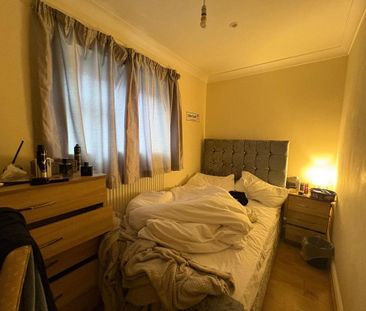 6 bedroom semi-detached house to rent - Photo 5