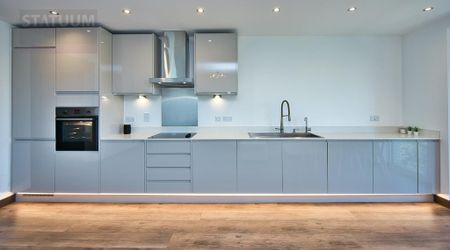 2 bedroom apartment to rent - Photo 4