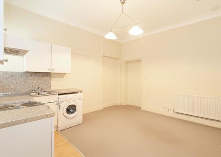 Studio to rent - Photo 3