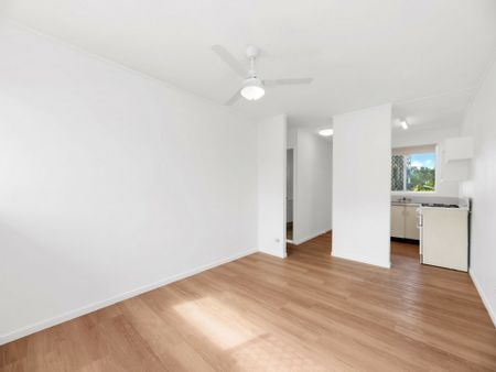 RECENTLY UPDATED, TWO BEDROOM UNIT IN HEART OF NUNDAH - Photo 4