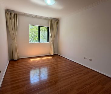 4/74-80 Woniora Road, Hurstville NSW 2220 - Apartment For Rent | Do... - Photo 6