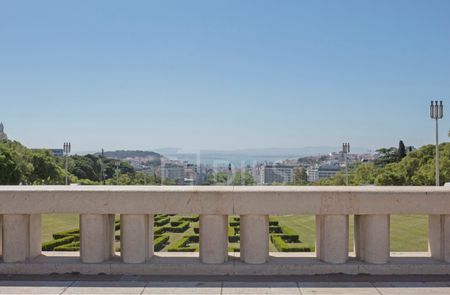 Apartamento T4 com varanda e vista para o Parque Eduardo VII, em Lisboa - Photo 4