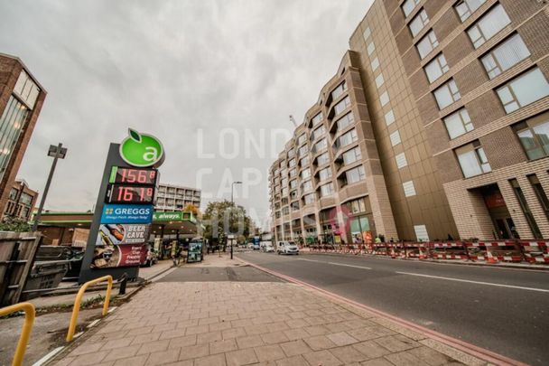 Gasholder Place, London, SE11 - Photo 1