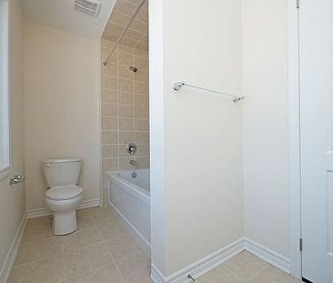 For Lease - 1646 Gainer Crescent, Milton, Ontario - Photo 4